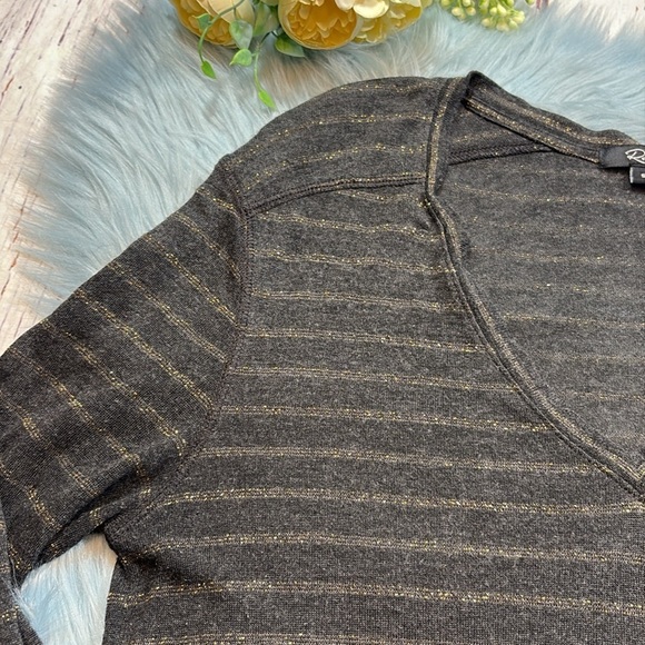 Rails Sami V Neck Long Sleeve Charcoal Bronze Stripe Tee sz S - Picture 3 of 9